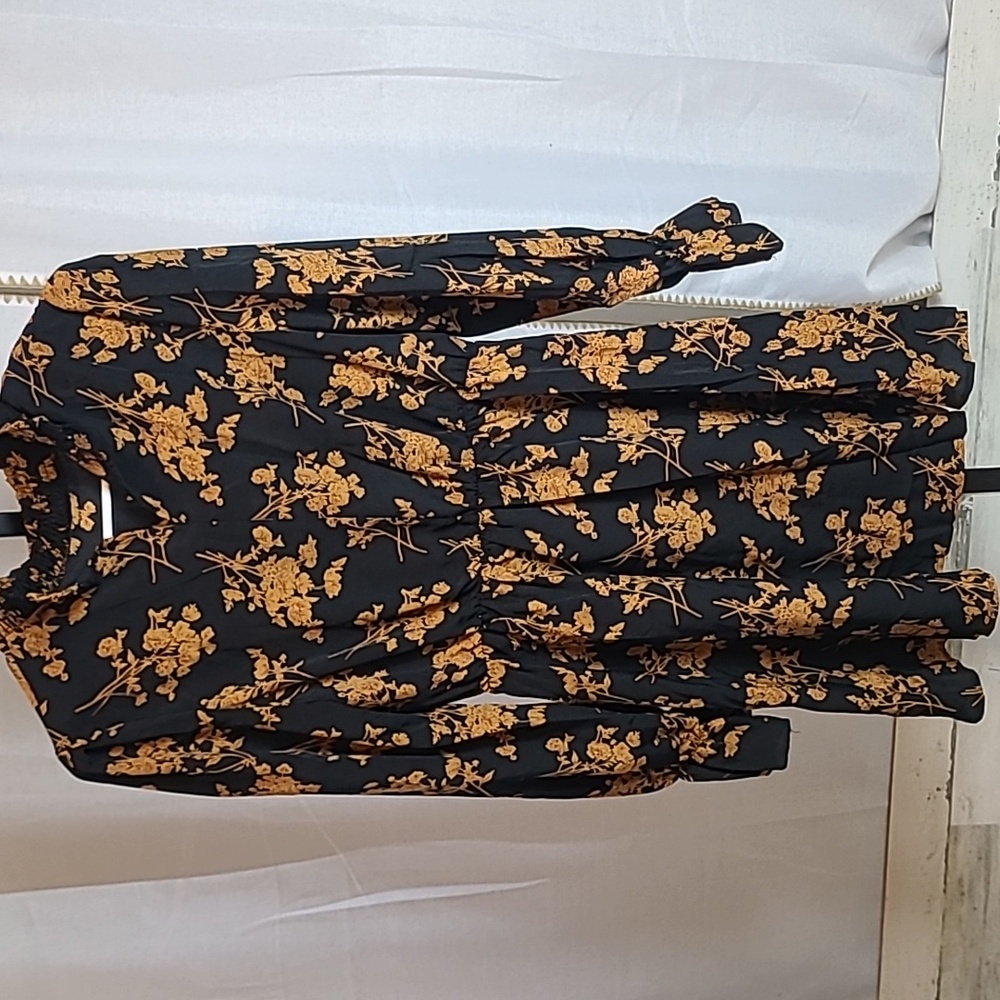 CUPSHE Women's Mock Neck Floral Mini Boho Dress Long Ruffle Sleeve Elastic Waist - Picture 2 of 6